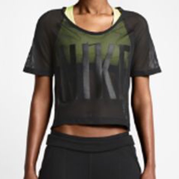 nike crop top mesh
